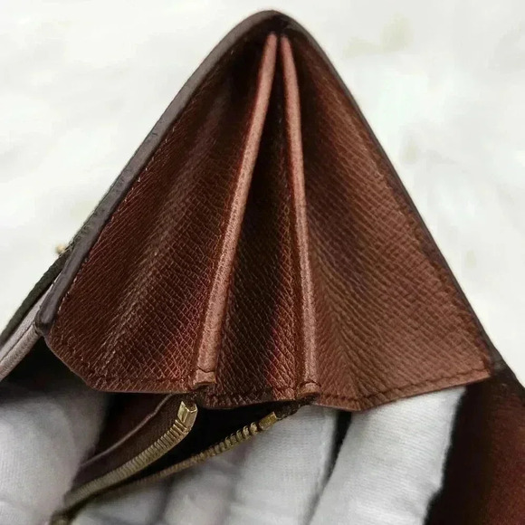 📍SOLD📍Louis Vuitton Monogram Wallet - Picture 13 of 17